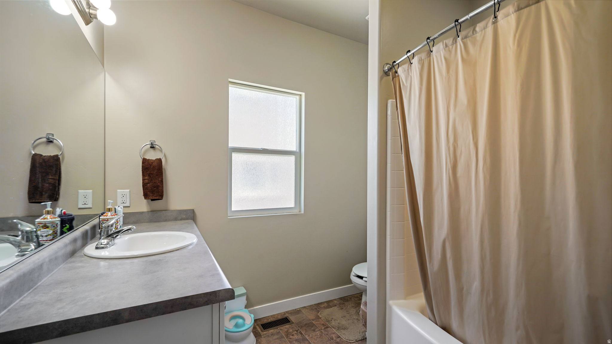 STANSBURY PLACE - Residential