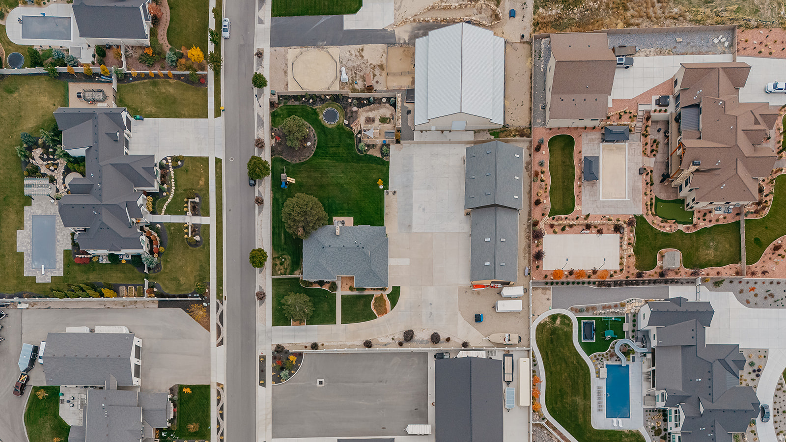 RIDGE ESTATES SUBDIV - Residential