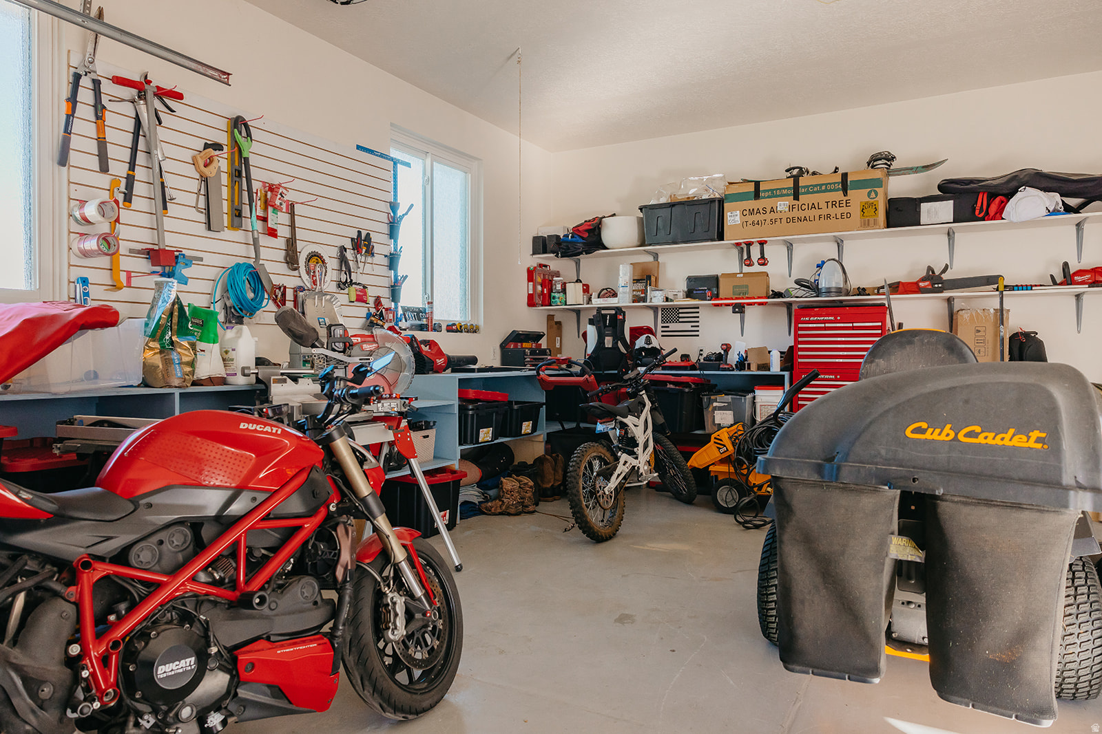 RIDGE ESTATES SUBDIV - Residential