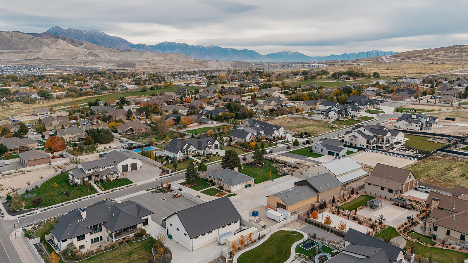 RIDGE ESTATES SUBDIV - Residential