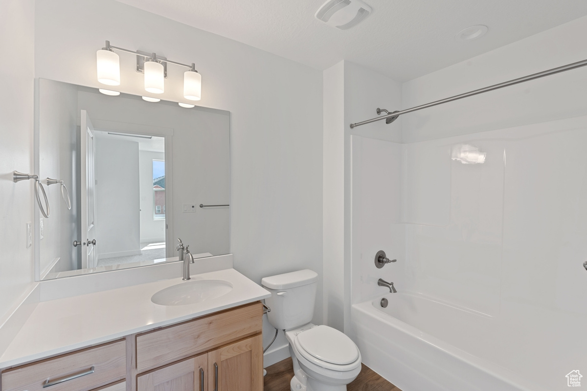 TRAILSIDE - Residential