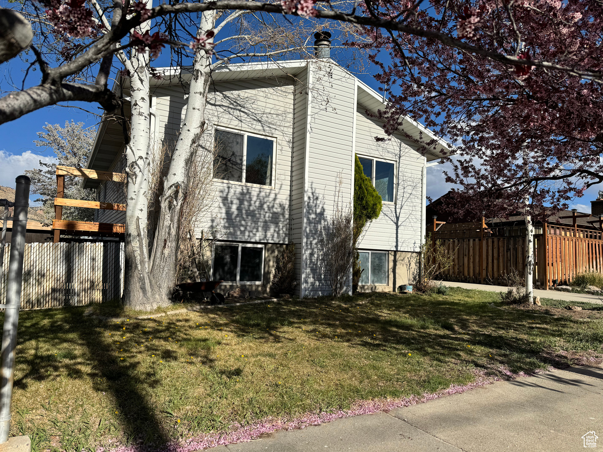 179 Roosevelt St, Helper, Utah image 3