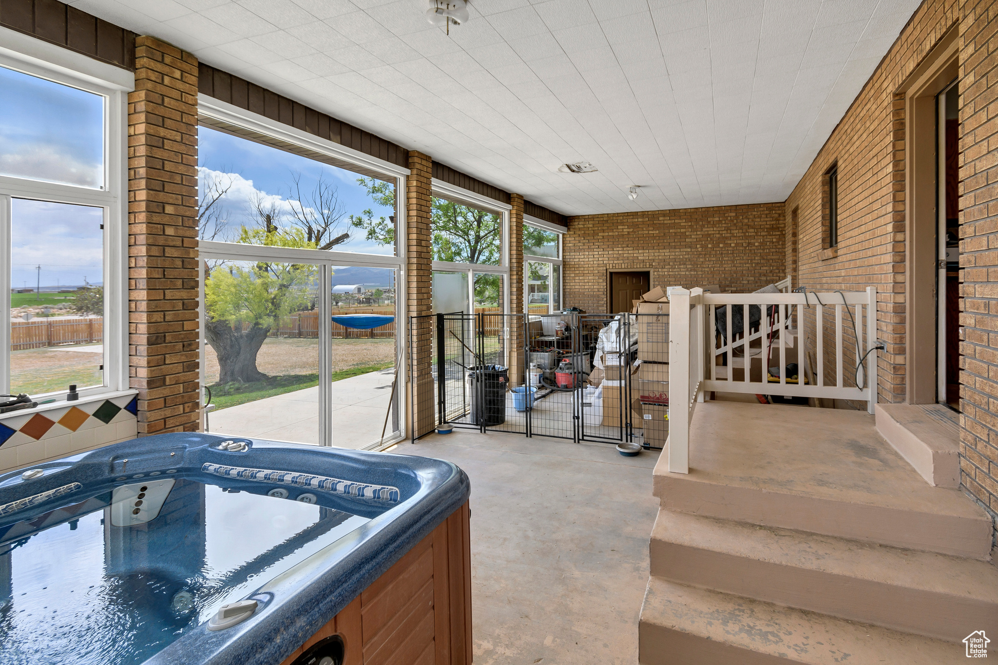 SUNSET VIEW - Residential