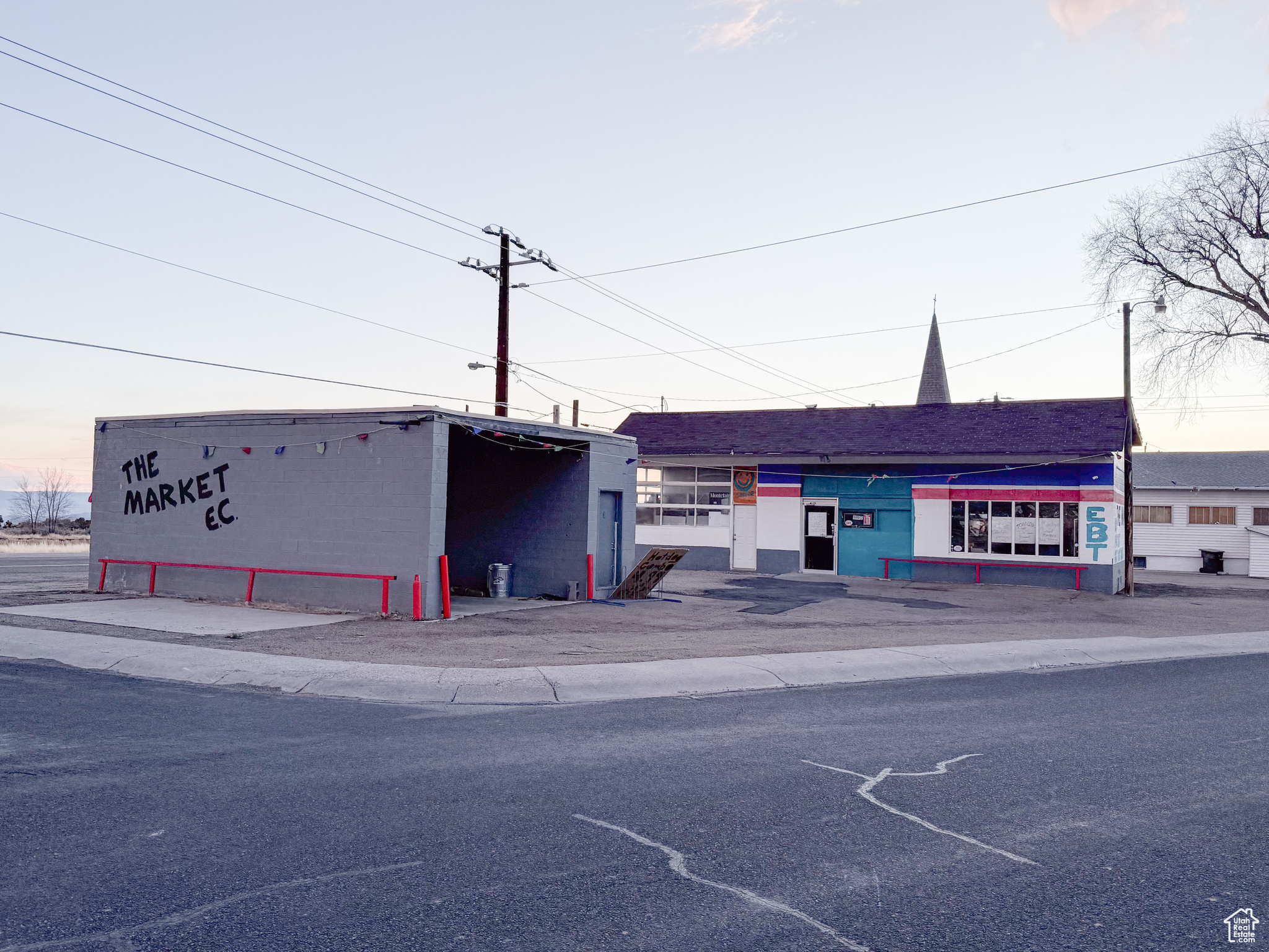 Prime commercial location right in the heart of East Carbon.  This could be your opportunity for a convenience store with a car wash, retail, or tourism business. The building was recently refurbished and used as a convenience and gift store. Square footage figures are provided as a courtesy estimate only.  Buyer is advised to obtain an independent measurement.