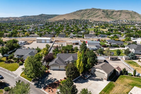 Photo of 13742 S HORSEBACK LN, Herriman, UT 84096 (MLS # 2167457)