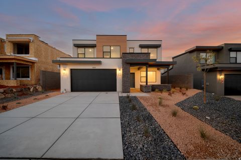 Photo of 1924 S CYCLONE DR #264, Washington, UT 84780 (MLS # 2139684)