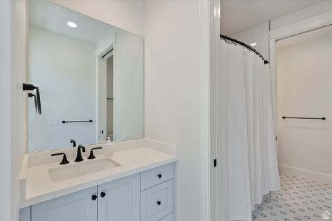 Tiny photo for 14598 S CANYON EDGE CIR, Draper (UT Cnty), UT 84020 (MLS # 2103815)