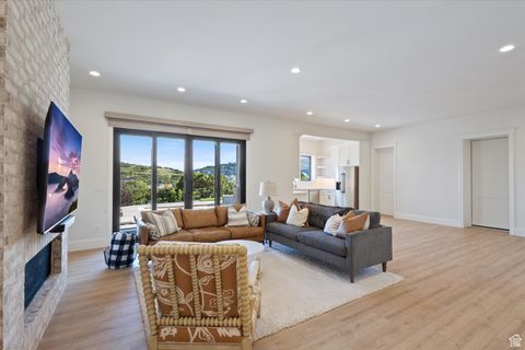 Tiny photo for 14598 S CANYON EDGE CIR, Draper (UT Cnty), UT 84020 (MLS # 2103815)