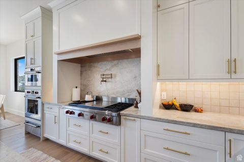 Tiny photo for 14598 S CANYON EDGE CIR, Draper (UT Cnty), UT 84020 (MLS # 2103815)