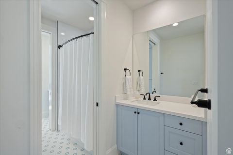 Tiny photo for 14598 S CANYON EDGE CIR, Draper (UT Cnty), UT 84020 (MLS # 2103815)