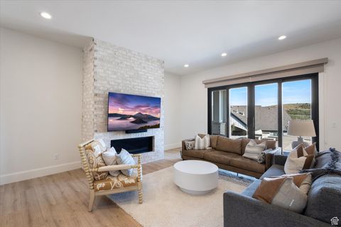 Tiny photo for 14598 S CANYON EDGE CIR, Draper (UT Cnty), UT 84020 (MLS # 2103815)