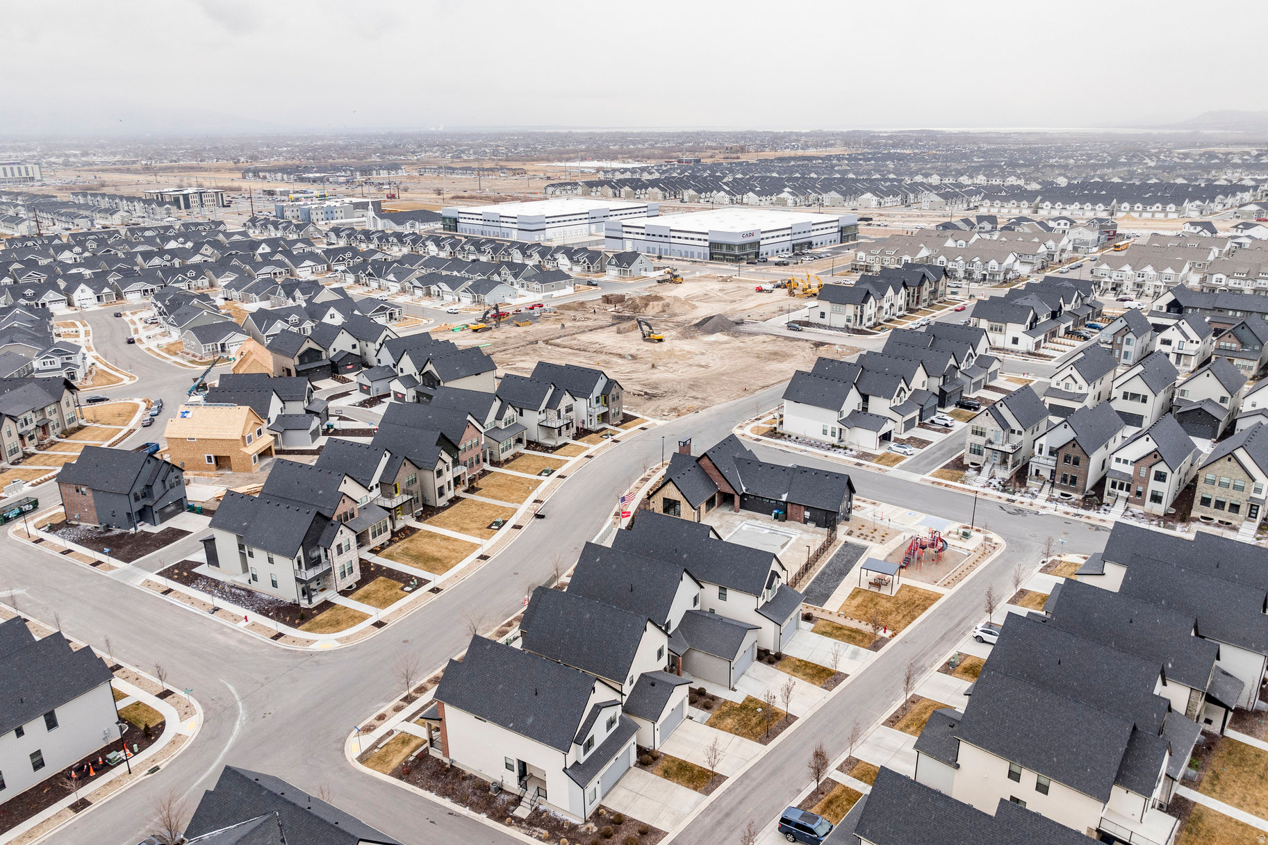 HOLBROOK SCNDCTG3126 - Residential