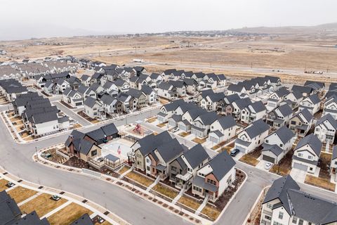 Tiny photo for 2426 N ALESUND WAY, Lehi, UT 84043 (MLS # 2127524)