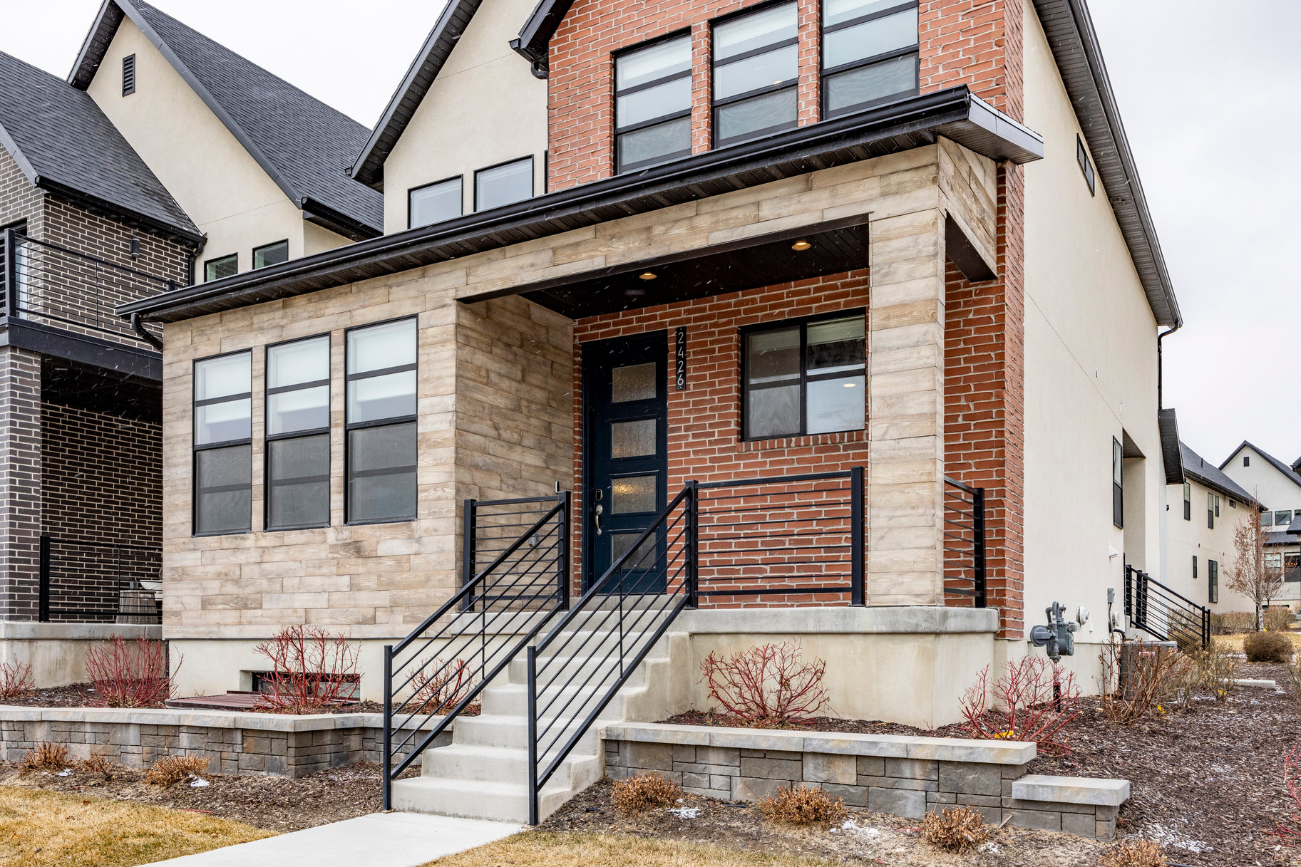 HOLBROOK SCNDCTG3126 - Residential