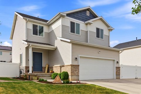 Photo of 71 W 860 N, Santaquin, UT 84655 (MLS # 2147221)