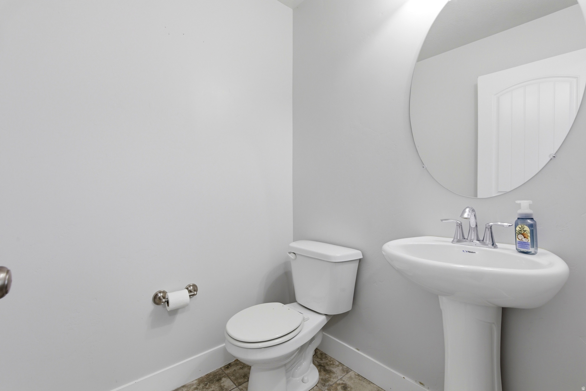 APPLE HOLLOW - Residential