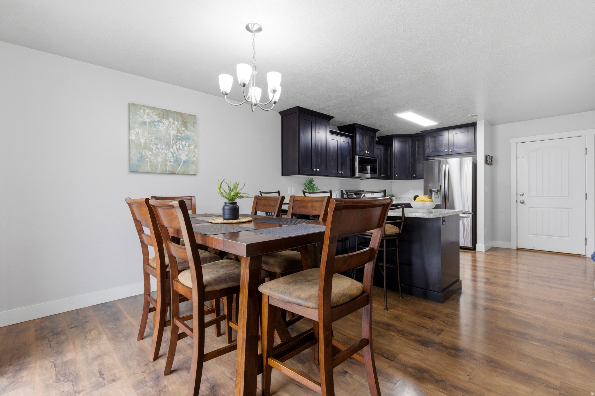 APPLE HOLLOW - Residential