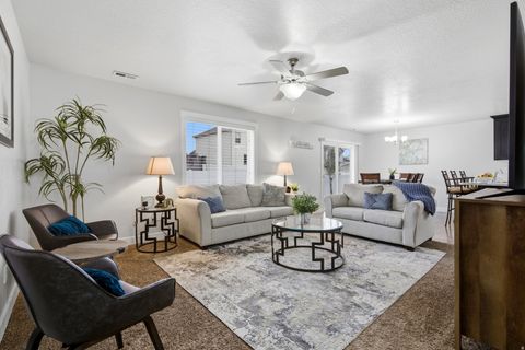 Tiny photo for 71 W 860 N, Santaquin, UT 84655 (MLS # 2147221)