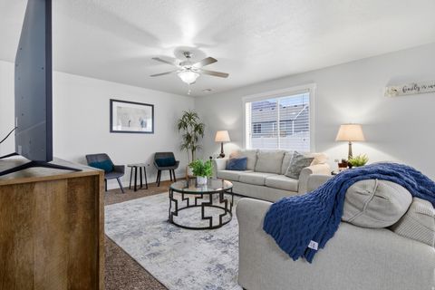 Tiny photo for 71 W 860 N, Santaquin, UT 84655 (MLS # 2147221)