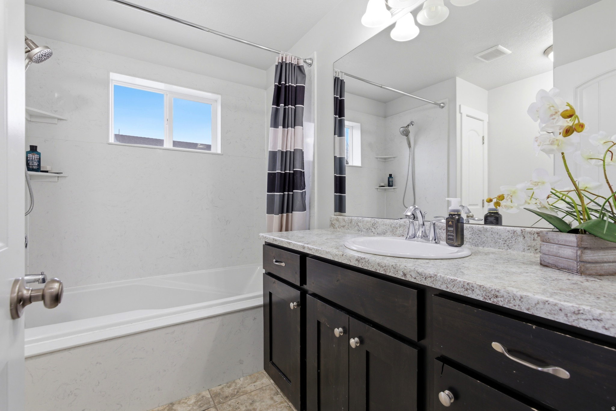 APPLE HOLLOW - Residential