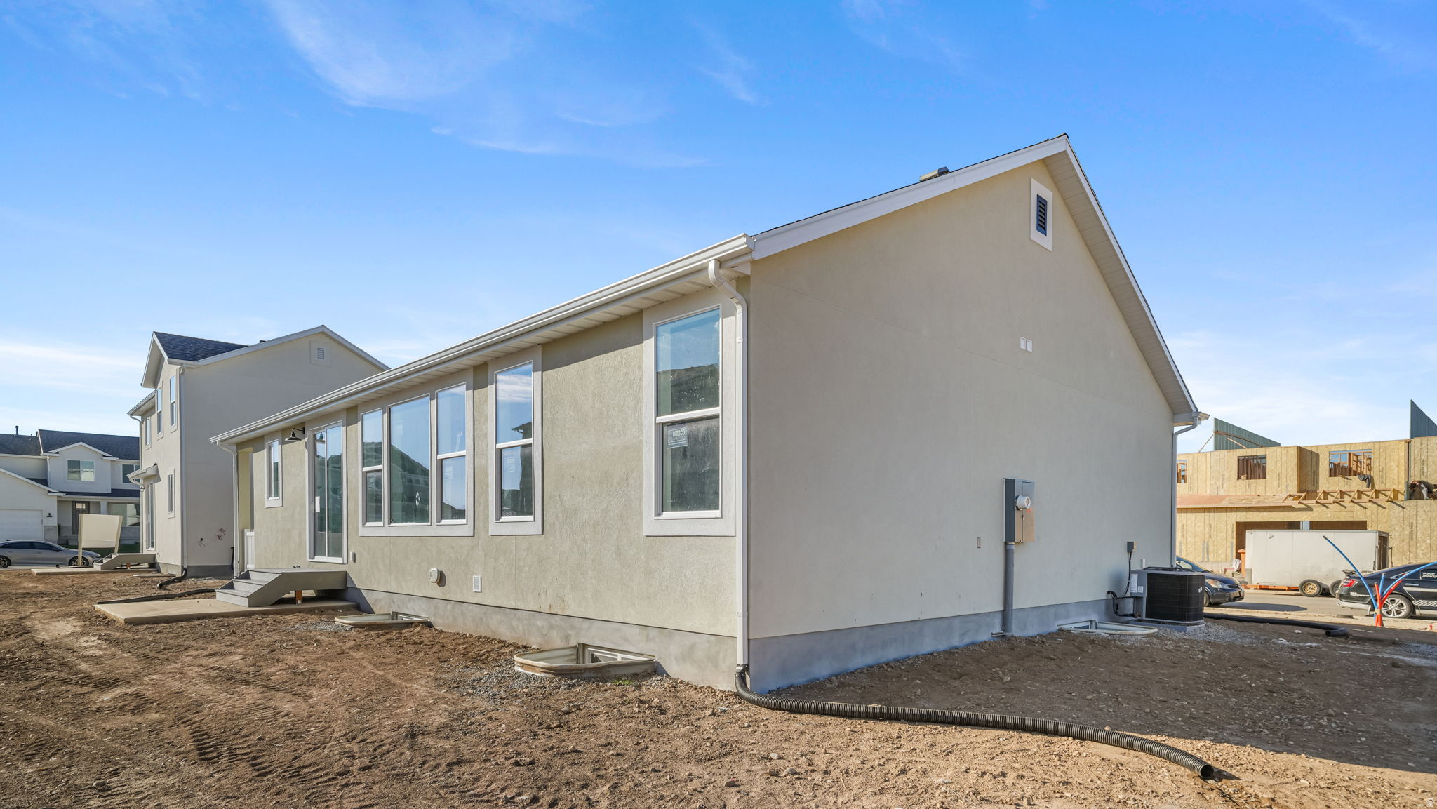 APPLE HOLLOW - Residential