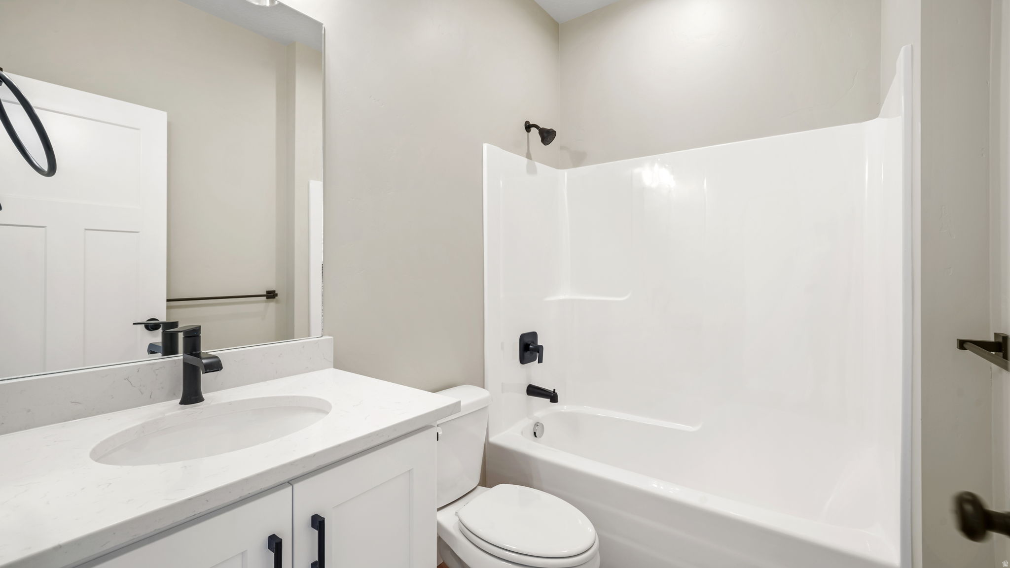 APPLE HOLLOW - Residential