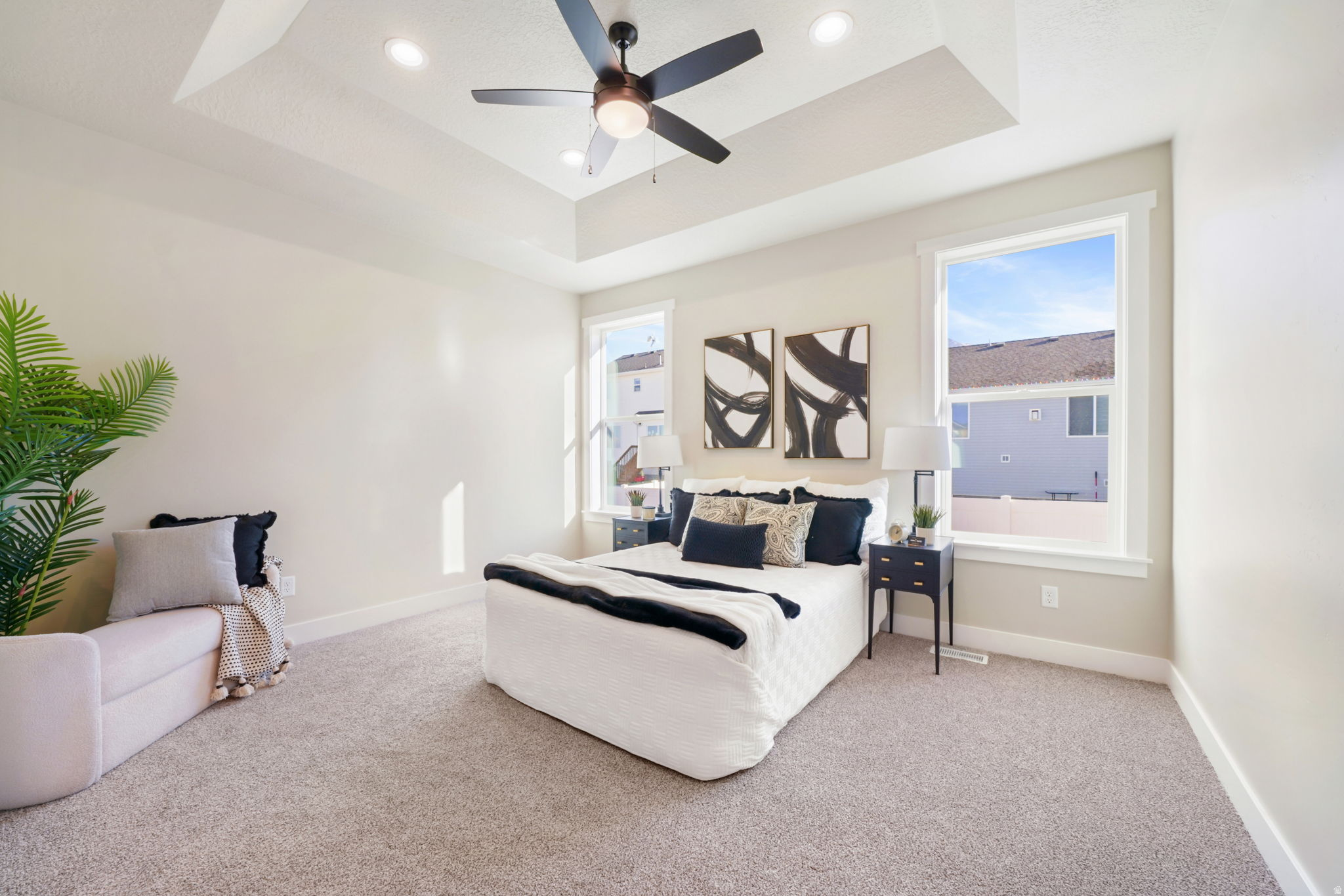 APPLE HOLLOW - Residential