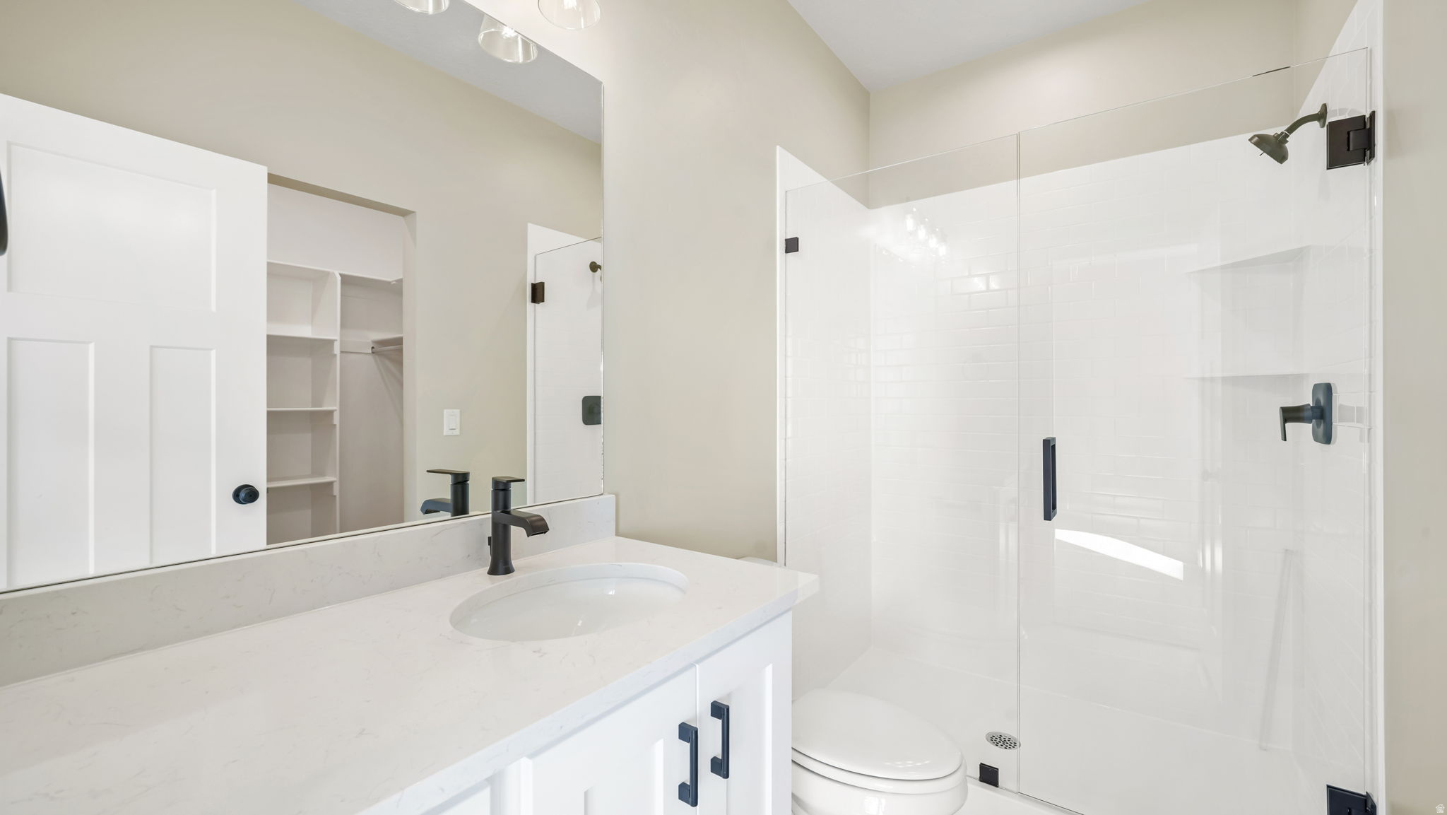 APPLE HOLLOW - Residential