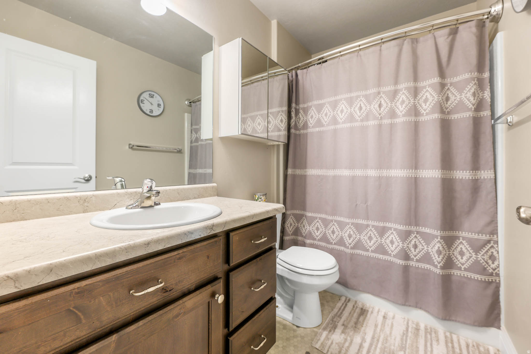 CANYON VILLAGE - Residential