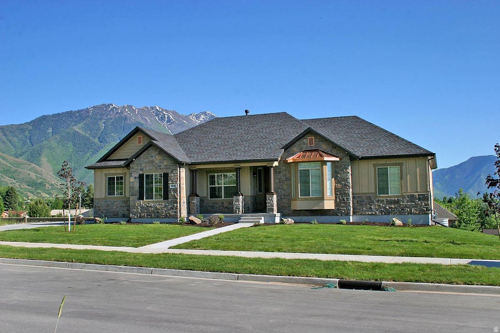 Photo of 2651 S SPANISH OAKS DR E #ORC 38, Spanish Fork, UT 84660 (MLS # 2185715)