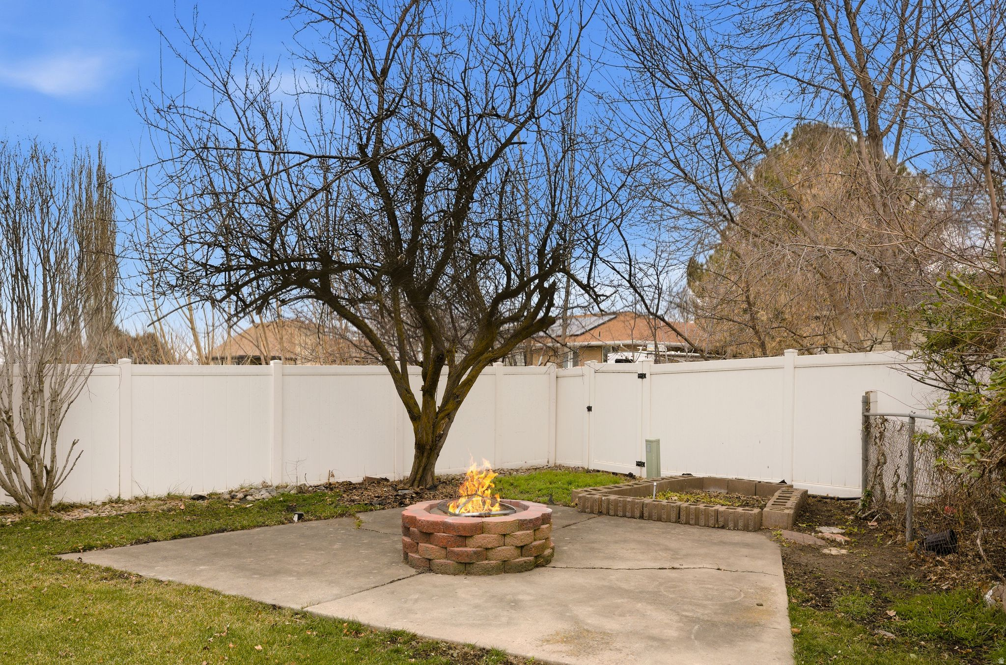 CONTINENTAL ESTATES - Residential