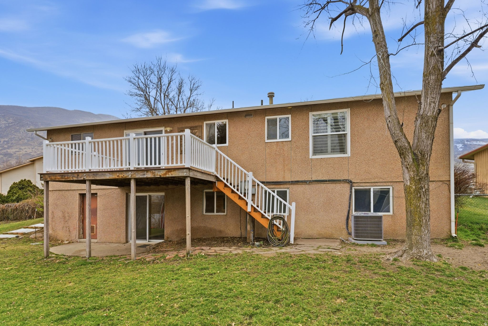 CONTINENTAL ESTATES - Residential