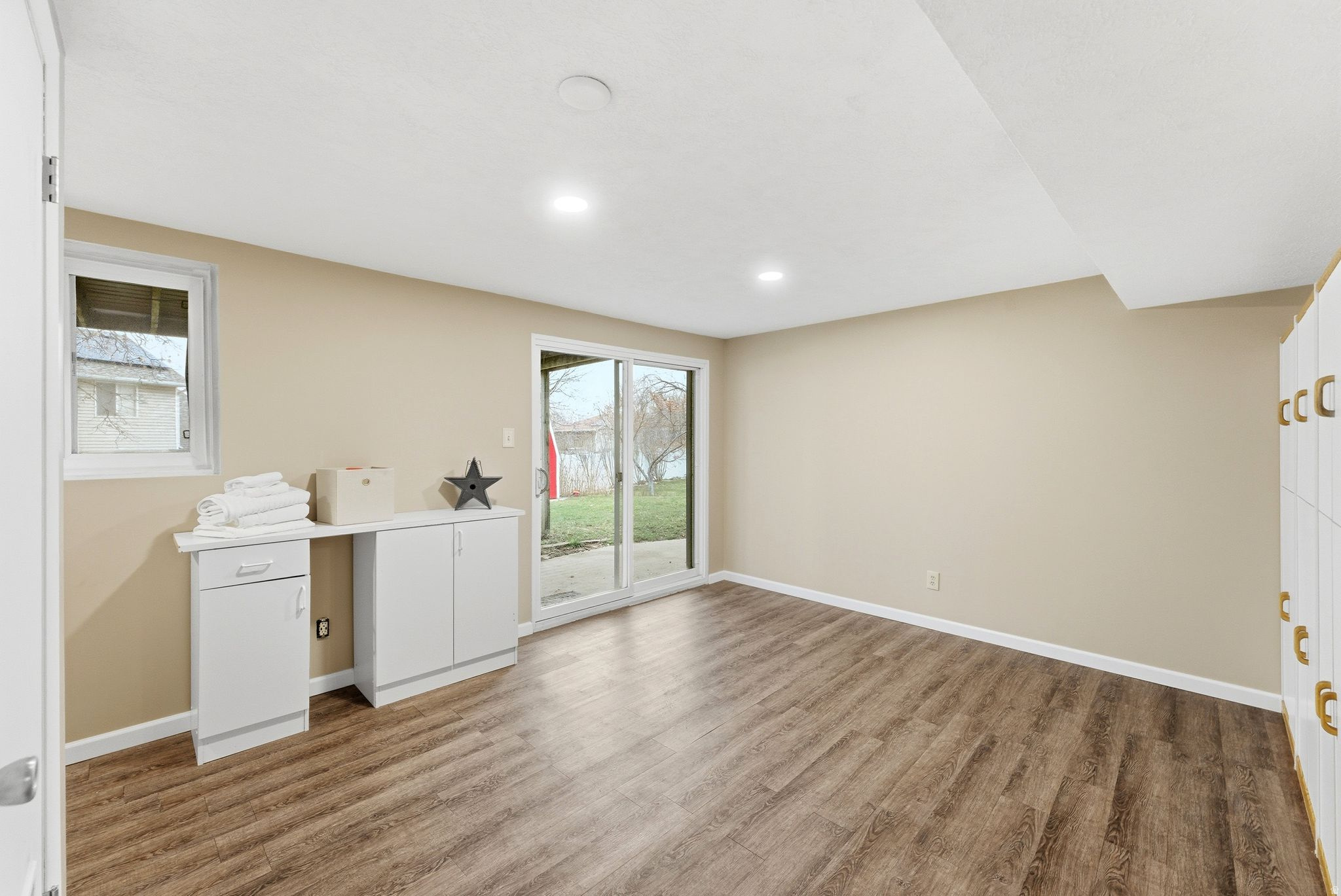 CONTINENTAL ESTATES - Residential