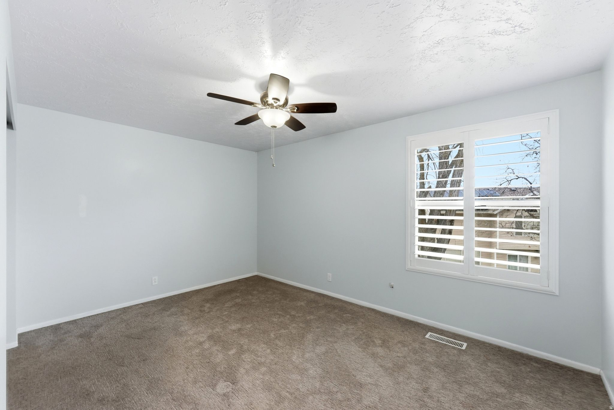 CONTINENTAL ESTATES - Residential