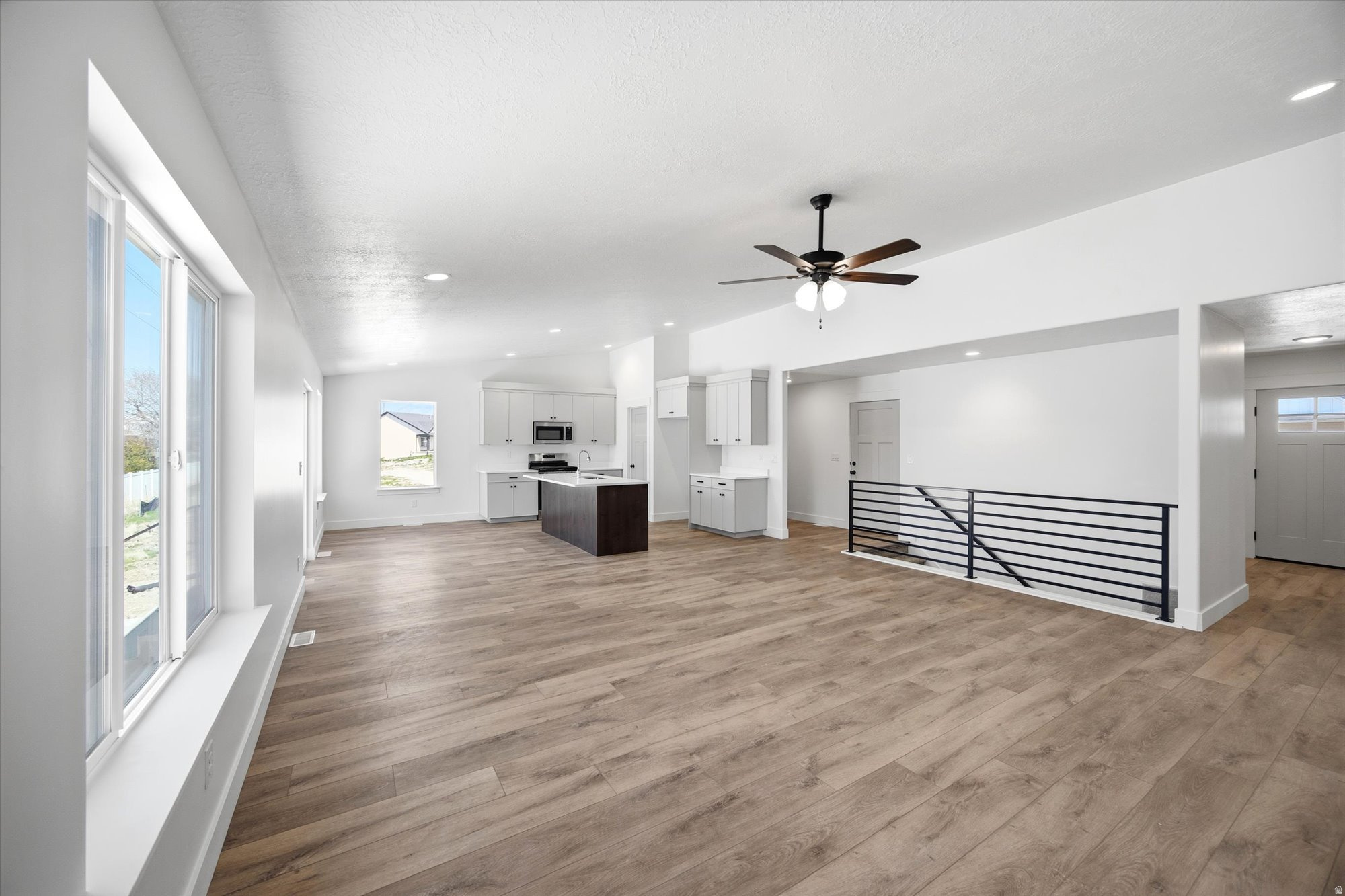 GAGE CANYON - Residential