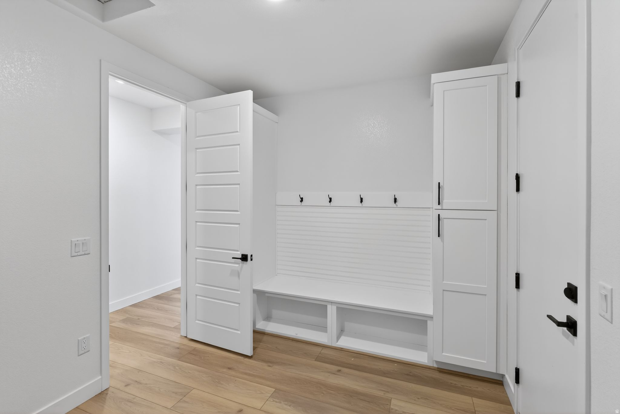 CECITA CREST AT DIVARIO - Residential