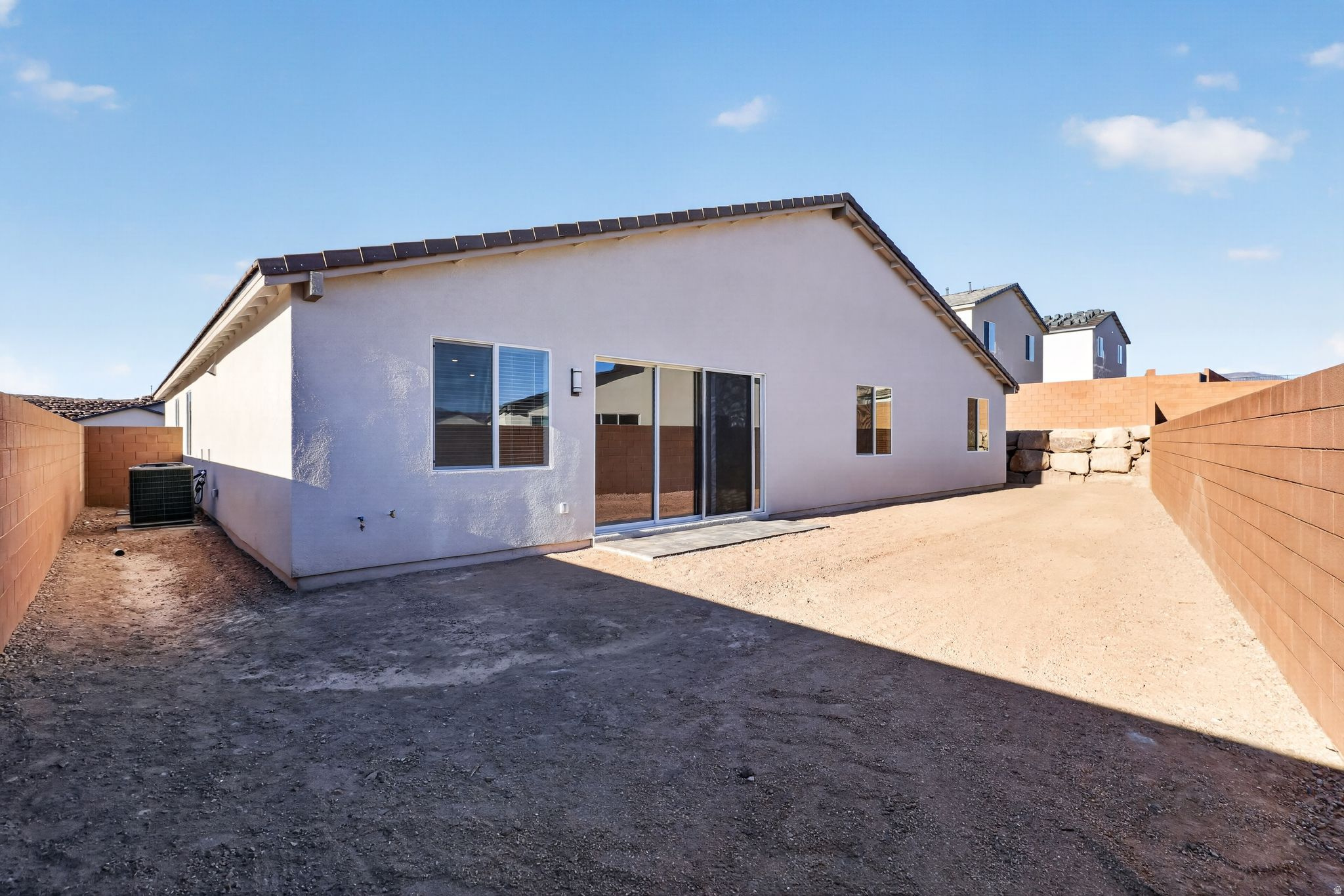 CECITA CREST AT DIVARIO - Residential