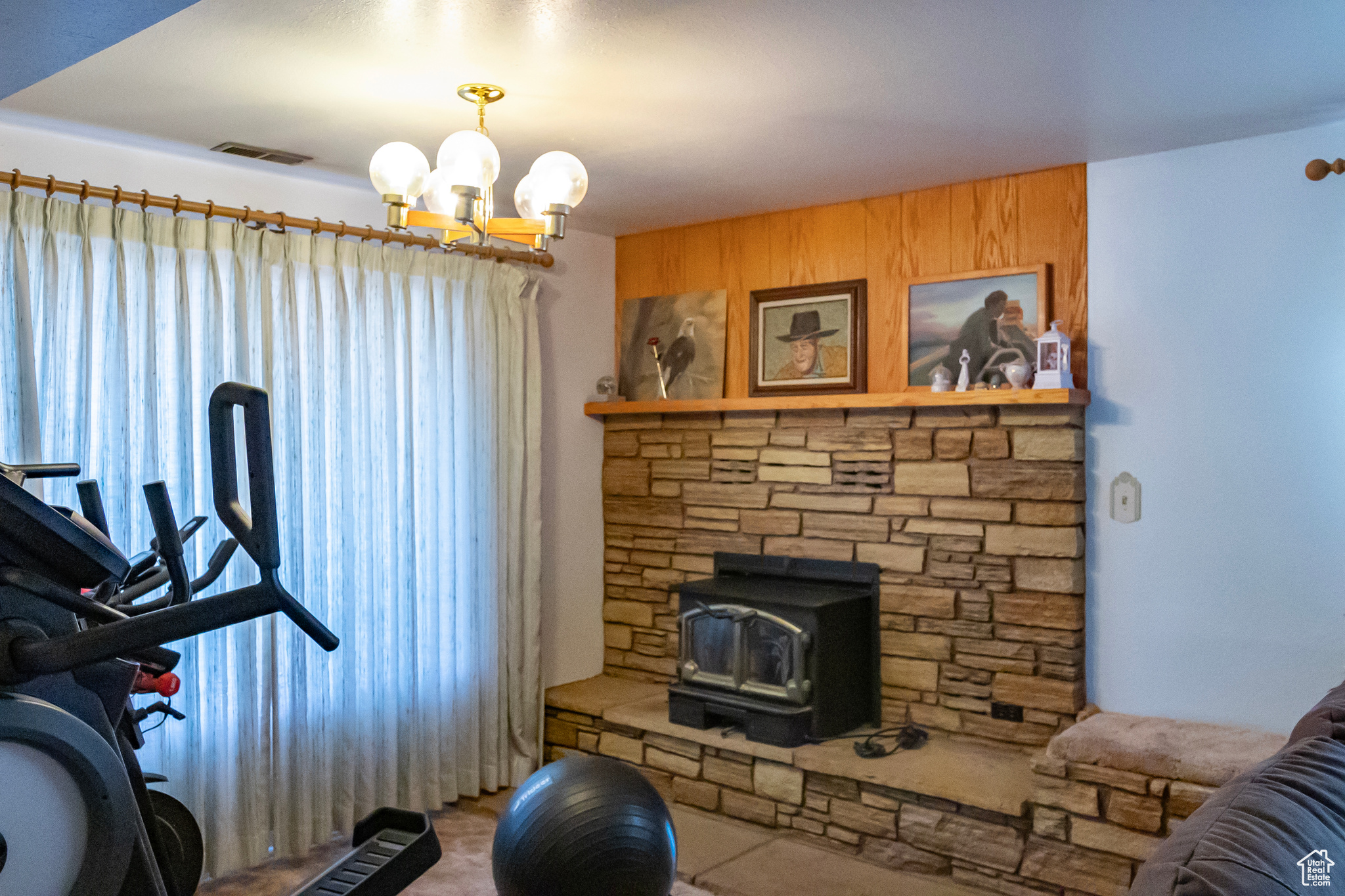112 S 300, Blanding, Utah image 6