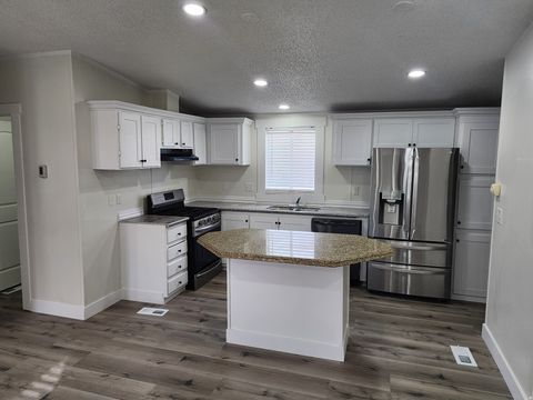 Tiny photo for 3304 W BRADFORD PARK DR S #104, West Valley City, UT 84119 (MLS # 2141664)