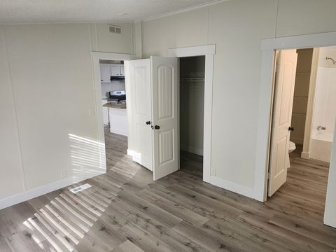 Tiny photo for 3304 W BRADFORD PARK DR S #104, West Valley City, UT 84119 (MLS # 2141664)