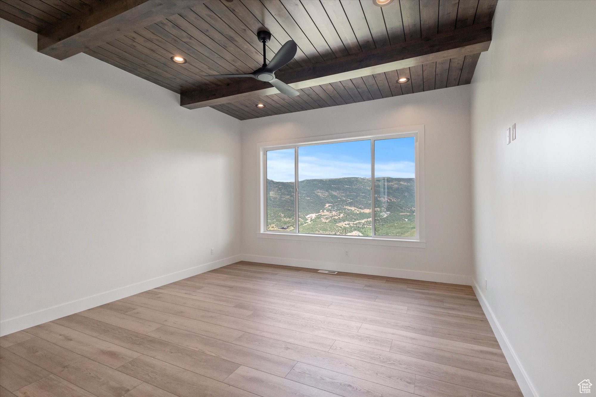 TIMBER LAKES - Residential