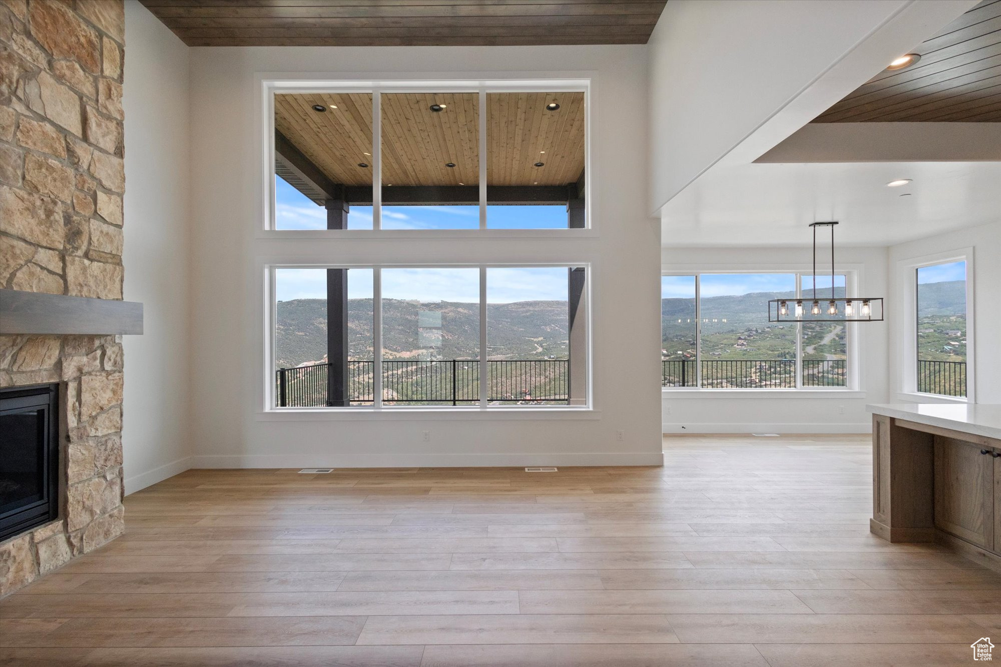 TIMBER LAKES - Residential