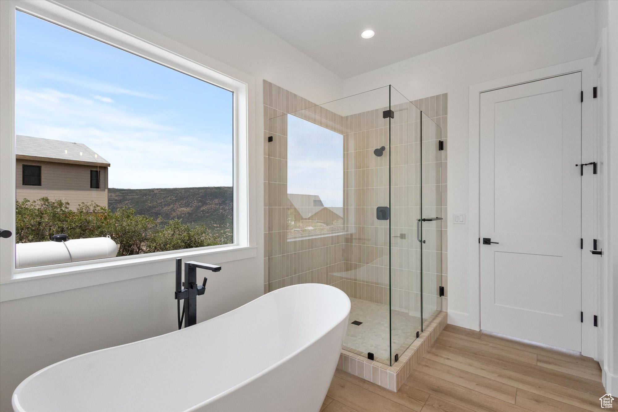 TIMBER LAKES - Residential