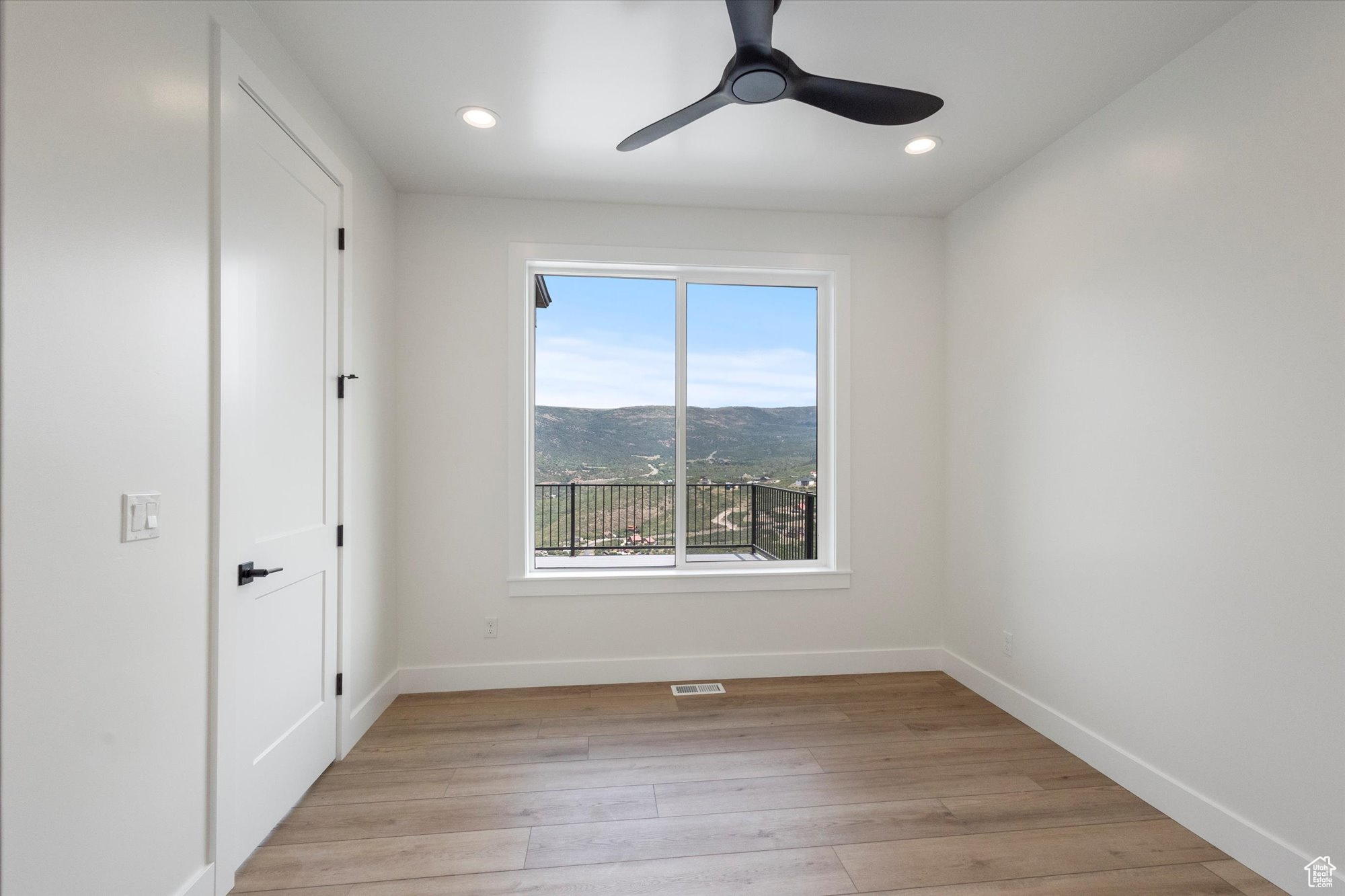 TIMBER LAKES - Residential