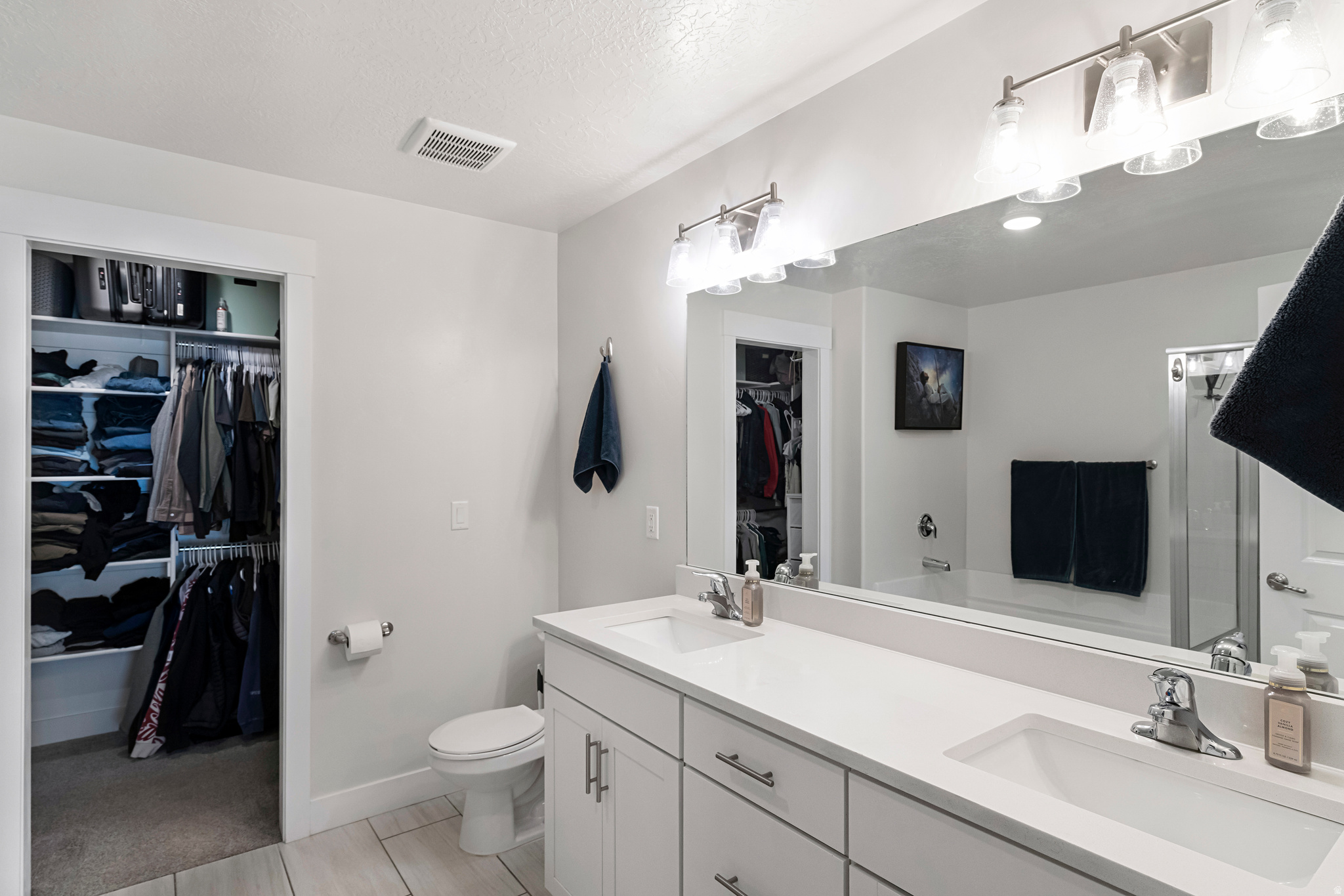 LAKEVIEW FIELDS - Residential