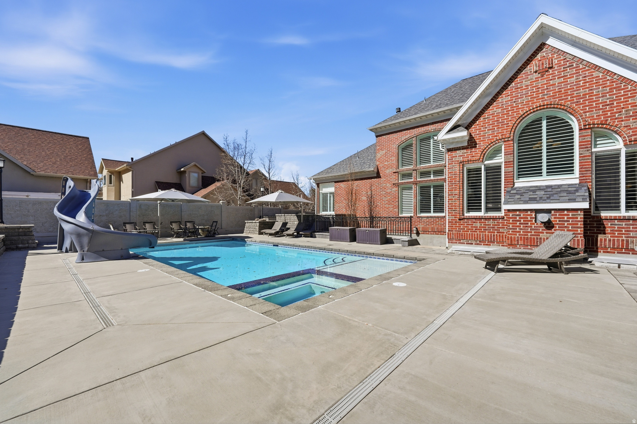 DRAPER HEIGHTS - Residential