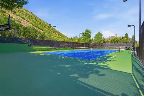 Tiny photo for 714 E DRAPER HEIGHTS WAY, Draper, UT 84020 (MLS # 2143397)