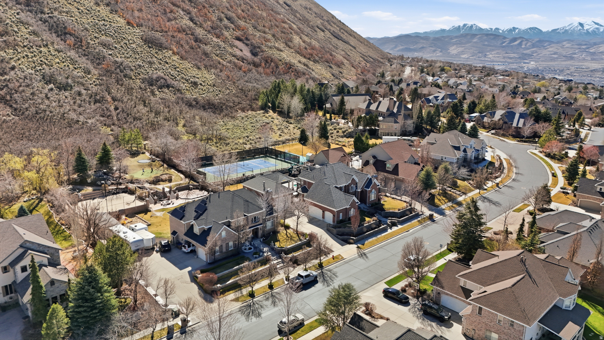 DRAPER HEIGHTS - Residential