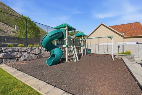 Tiny photo for 714 E DRAPER HEIGHTS WAY, Draper, UT 84020 (MLS # 2143397)