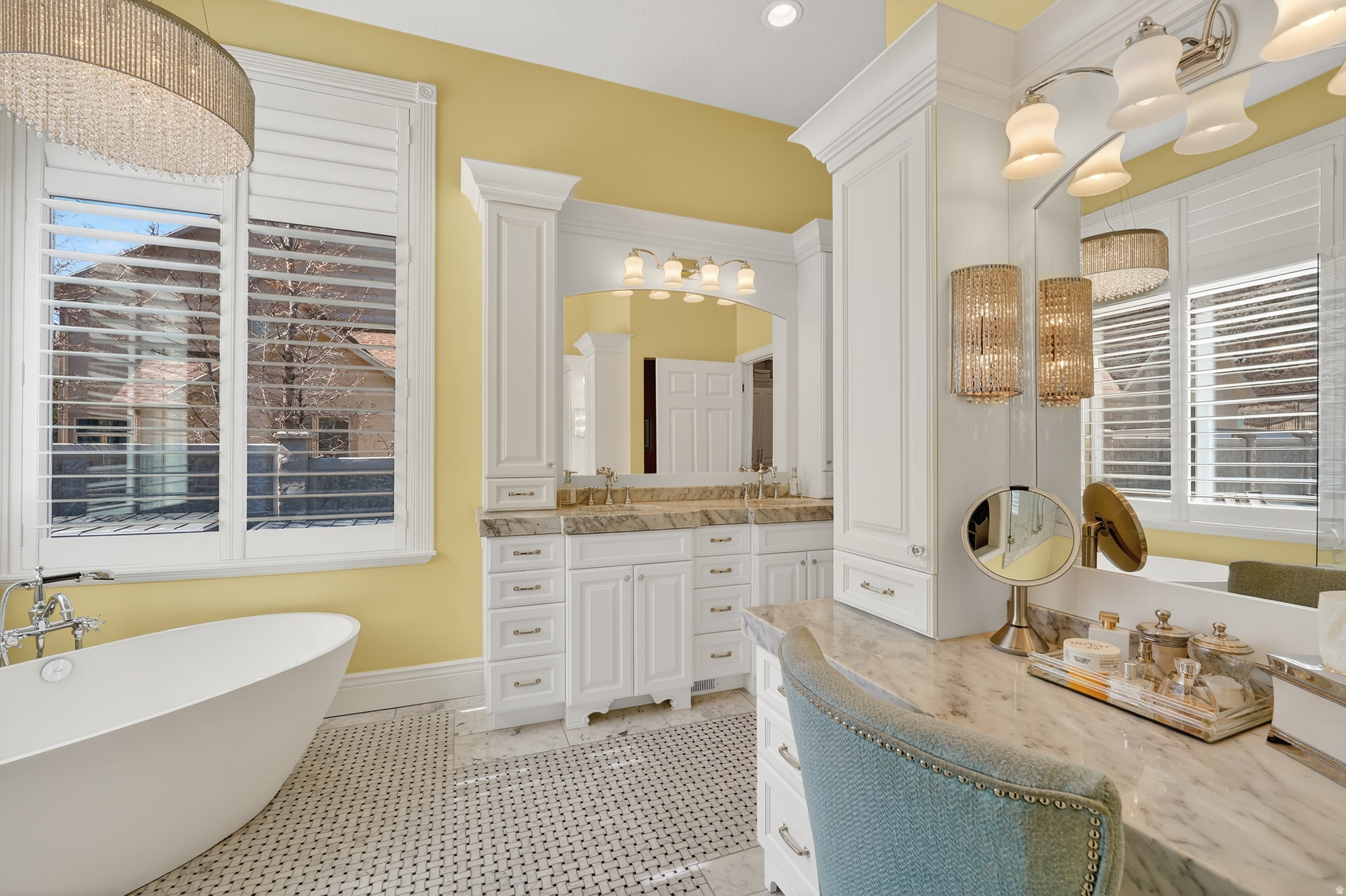 DRAPER HEIGHTS - Residential